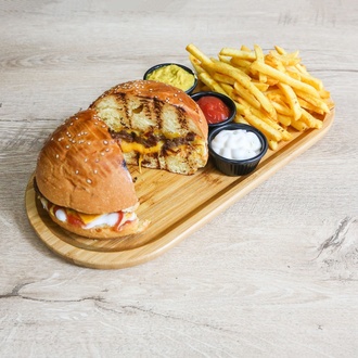 Curcuna Çocuk Burger Menü görseli