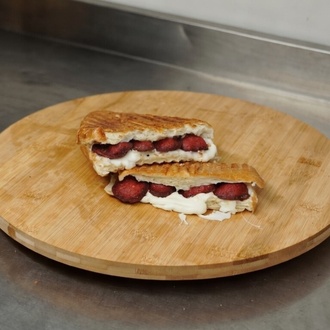 Sucuklu Tost görseli