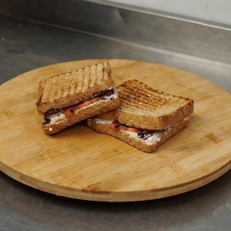 Basilico Tost görseli