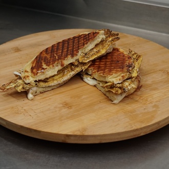 Omlet Bazlama Tost görseli
