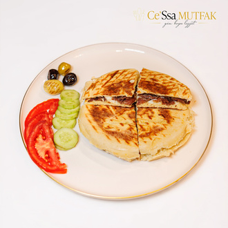 Kavurmalı Tost görseli