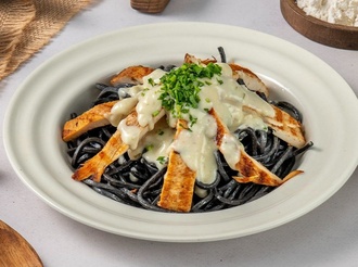Mürekkep Balıklı & Izgara Tavuklu Tagliatelle (475 G) görseli