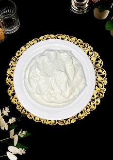 Sarımsaklı Süzme Yoğurt (500 Gr.) görseli