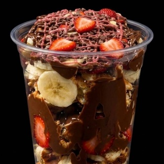 Çilekli Waffle Bardak görseli