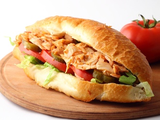 Yarım Ekmek Arası Tavuk Döner (Fırın Ekmeği) görseli