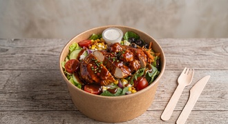 Barbekü Soslu Tavuk Salata görseli