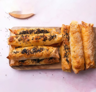Peynirli Kalem Börek görseli