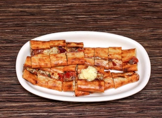 Kavurmalı Pide görseli