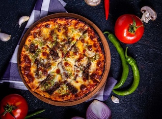 Kavurmalı Pizza (Orta Boy) görseli