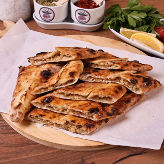 Cevizli Pide (Şekerli) görseli