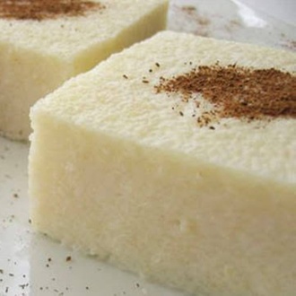 Sütlü İrmik Tatlısı görseli