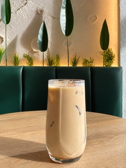 İce Mango Latte görseli