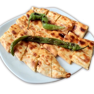 Kaşarlı Sucuklu Pide görseli