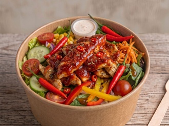 Hot Chili Soslu Tavuk Salatası görseli