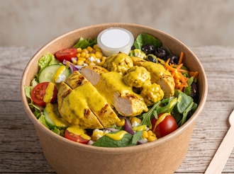 Köri Soslu Tavuk Salata görseli
