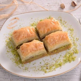 Fıstıklı Klasik Baklava (500 Gr) görseli