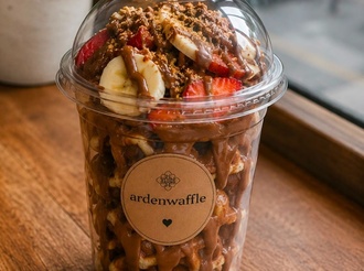 Klasik Bardak Waffle görseli