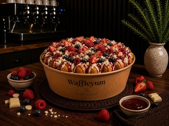 Frambuazlı Waffle (2 Kişilik) görseli