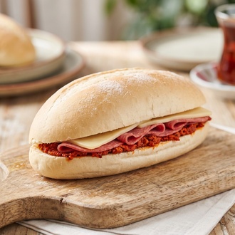 Salamlı Kaşarlı Sandviç görseli
