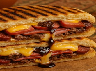 Trüflü Et Şöleni Tost görseli