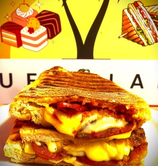 Karışık Tost görseli