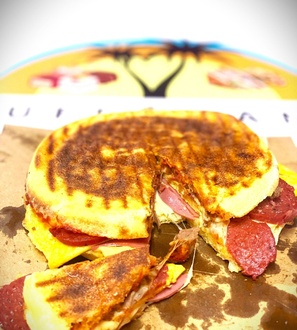 Black Land Bazlama Tost görseli