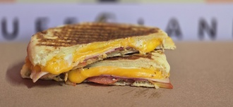 Hardal Land Special Bazlama Tost görseli