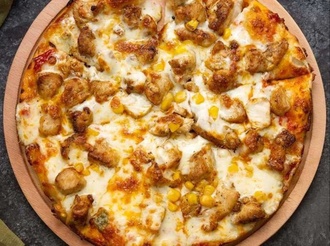 Tavuklu Pizza görseli