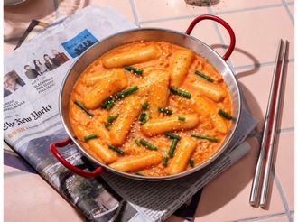 Rose Tteokbokki görseli