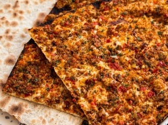 10'Lu Urfa Lahmacun görseli
