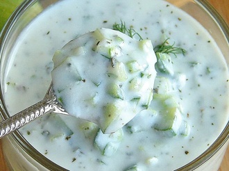 Cacık görseli
