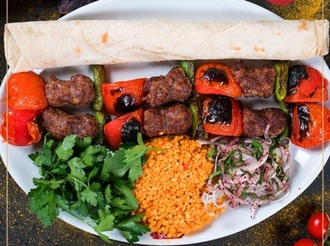 Domatesli̇ Kebap görseli