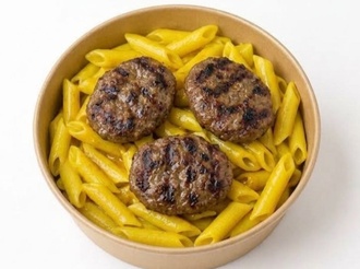 Makarna Üstü Mangal Köfte görseli