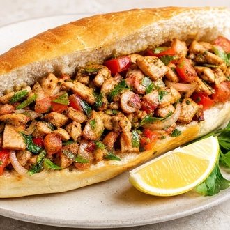Ekmek Arası Tavuk Tantuni görseli