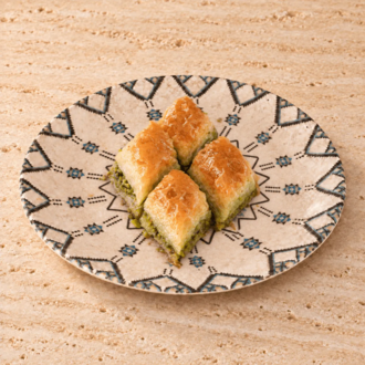 Fıstıklı Baklava Porsiyon görseli