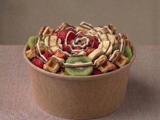 Kovada Karışık Meyve Waffle görseli