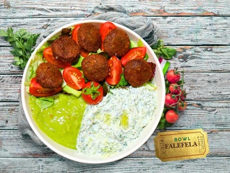 Falafella-v (Falafel Köfte Bowl) görseli