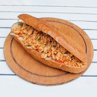 Ekmek Arası Tavuk Tantuni görseli