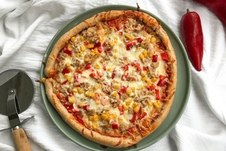 Ton Balıklı Pizza (Orta Boy) görseli