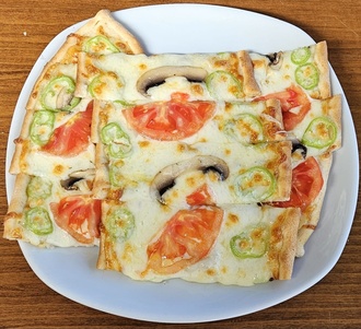 Glutensiz Zebzeli Pide görseli