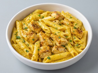 Chicken Curry Penne (En Sevilen) görseli
