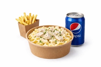 Chicken Alfredo Fettucine Menü görseli