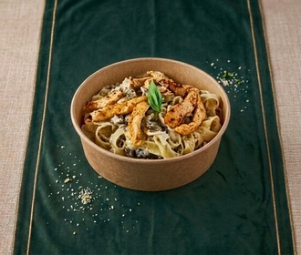 Chicken Alfredo görseli