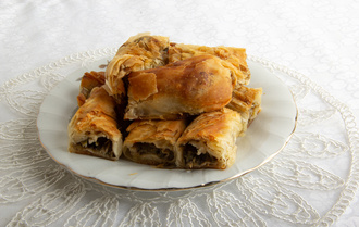 El Açması Patlıcanlı Börek görseli