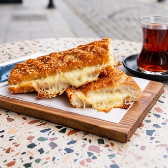 Kaşarlı Tost Baget Ekmek görseli
