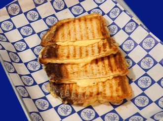 Double Kaşarlı Tost görseli