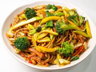 Yengeçli Noodle görseli