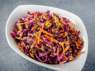 Acılı Kırmızılahana Salatası görseli