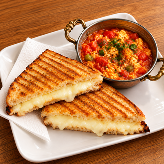Kaşarlı Tost & Menemen görseli