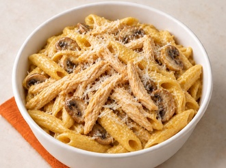 Köri Soslu Tavuklu Penne görseli